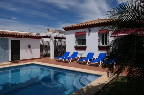 0519_Villa Mariposa Aussen (1)
