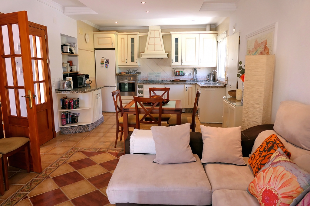 0550_Tres_Palmeras-Innen-1-1024x682