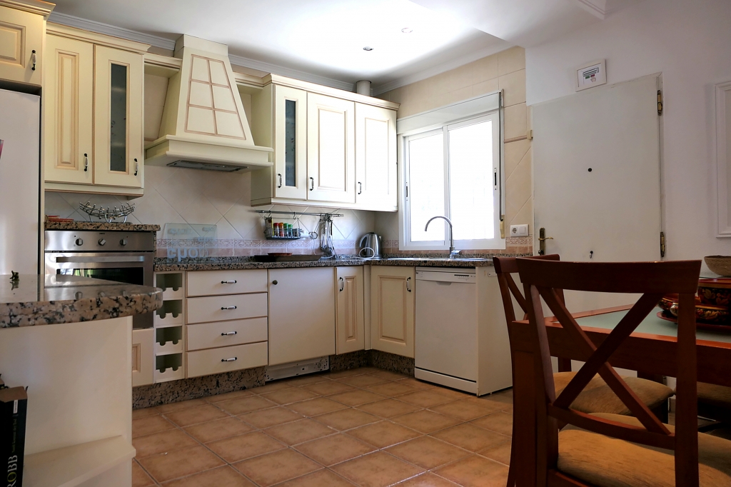 0550_Tres_Palmeras-Innen-6-1024x682