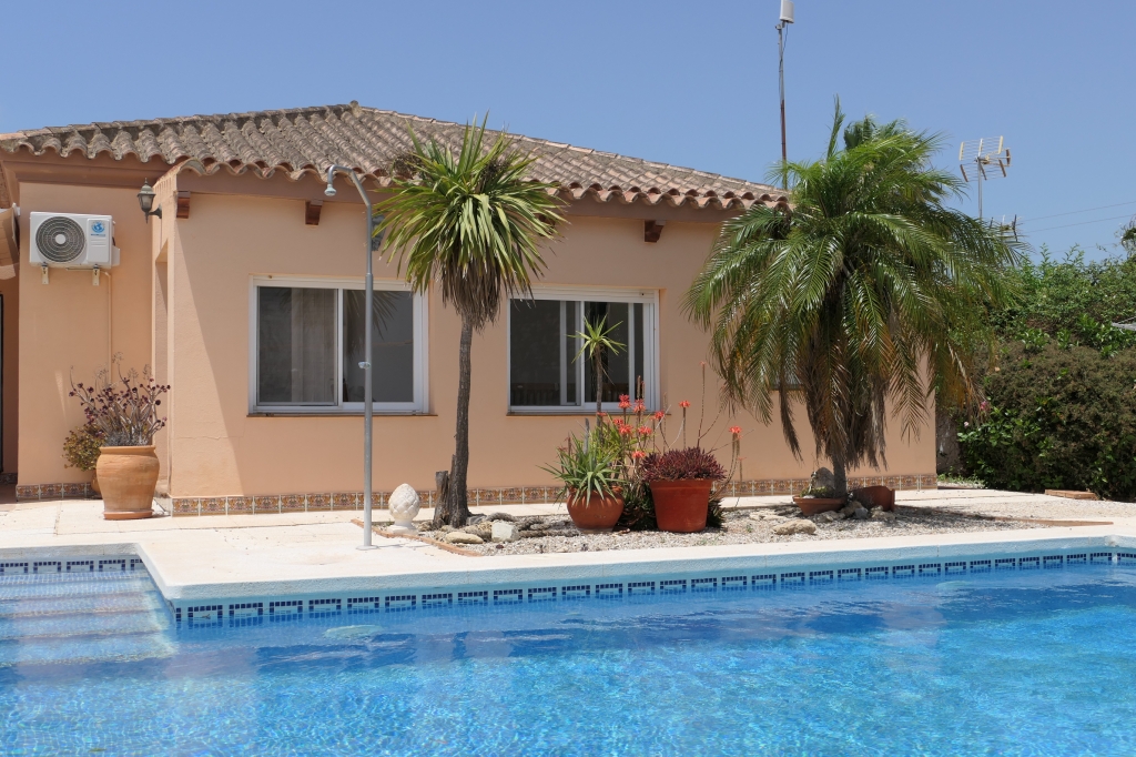 0516_Villa_Xanadu-Aussen-1-NEU-Destacado-1024x682