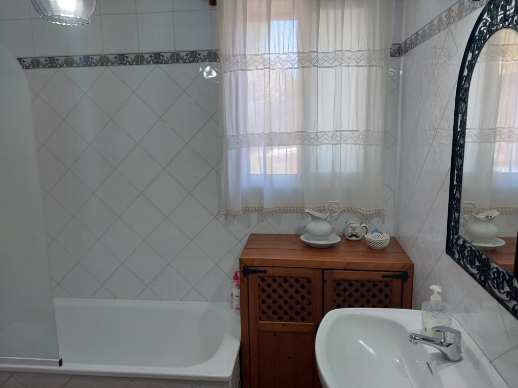 WhatsApp-Bild-2025-11-10-um-14.20.39_0c72282a-1024x768