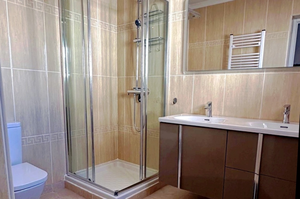 0514_Innen-Bad_alt-querneu-1024x682